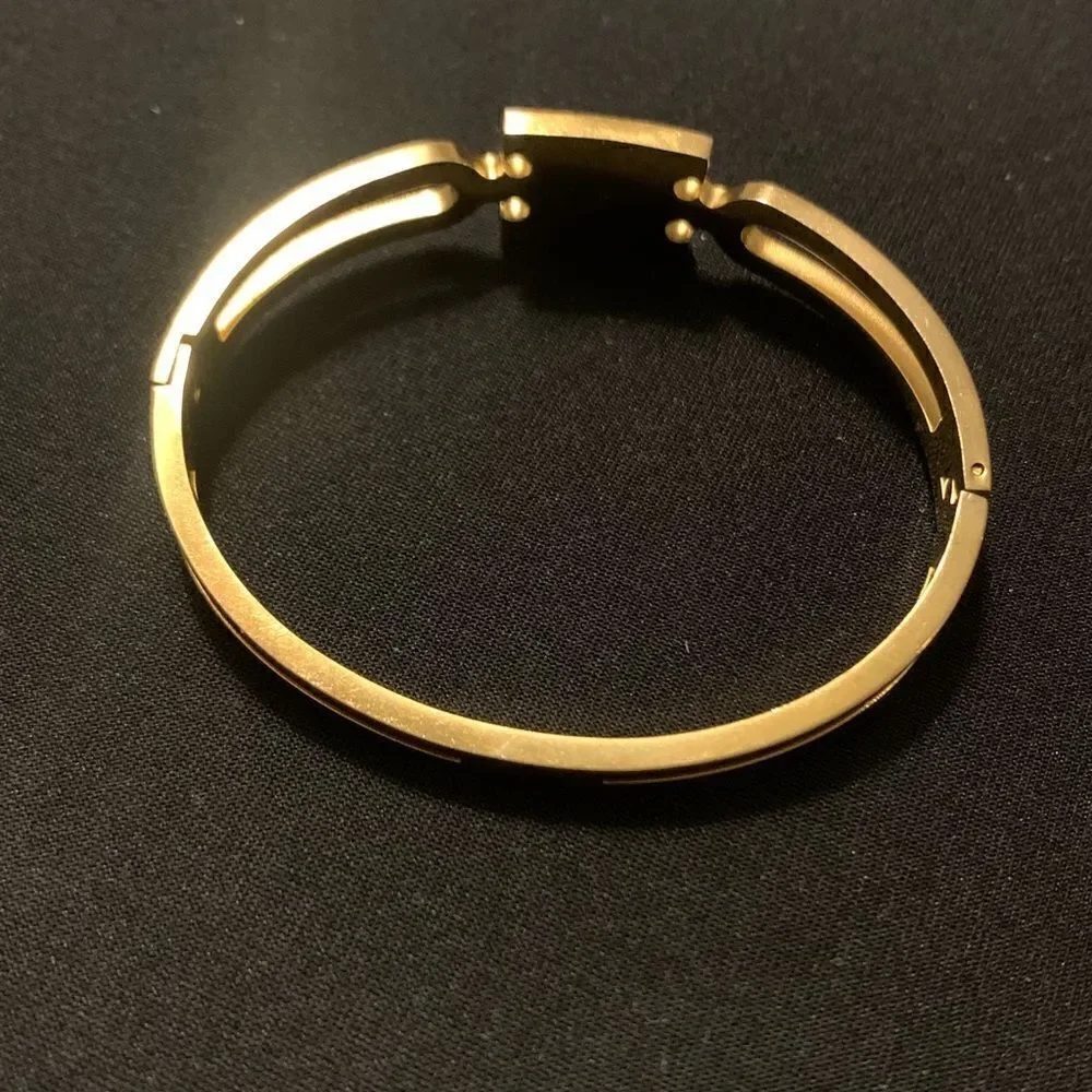 Tory Burch Women’s Bracelet Red Gold faux Diamonds